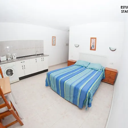 Apartamentos Rurales Santos Benajarafe Room photo